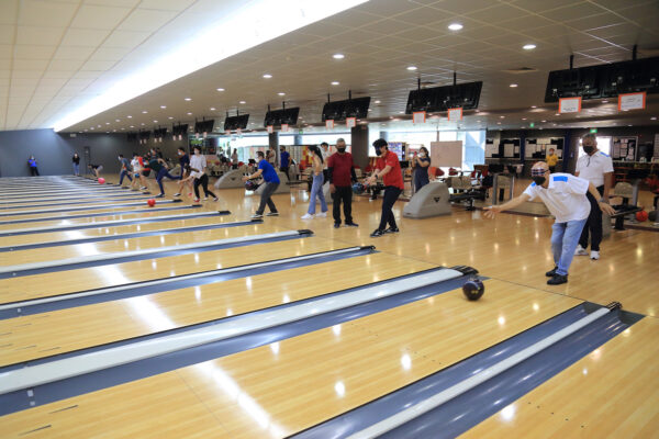 Themed “Bowl F.I.T. – Forward-looking, Inclusive & Transformative”, the REDAS 11th Bowling Competition held on 25 March 2022 at the SuperBowl @SAFRA Mount Faber enjoyed the support of 48 teams including 
13 teams from the Government agencies - BCA, CEA, HDB, JTC and NEA.